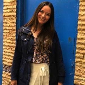 Meet your Posher, Alejandra